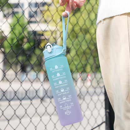 MotiveFlow 750ml Gradient Water Bottle: Vibrant Colors and Inspiring Labels